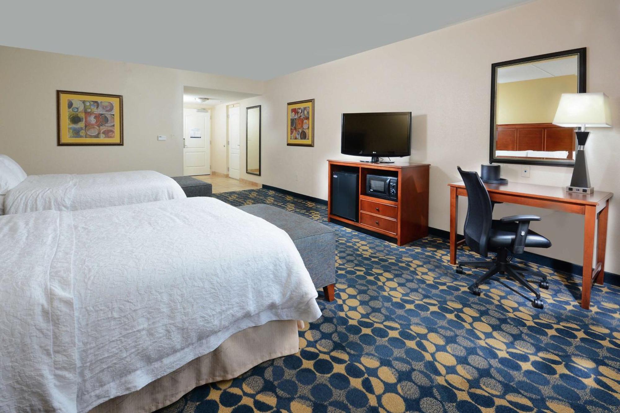 Hampton Inn & Suites Huntersville Exteriér fotografie