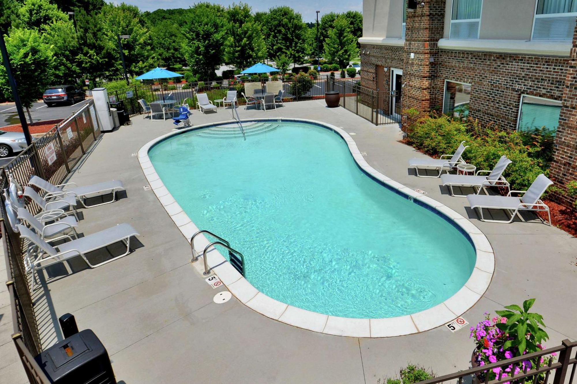 Hampton Inn & Suites Huntersville Exteriér fotografie