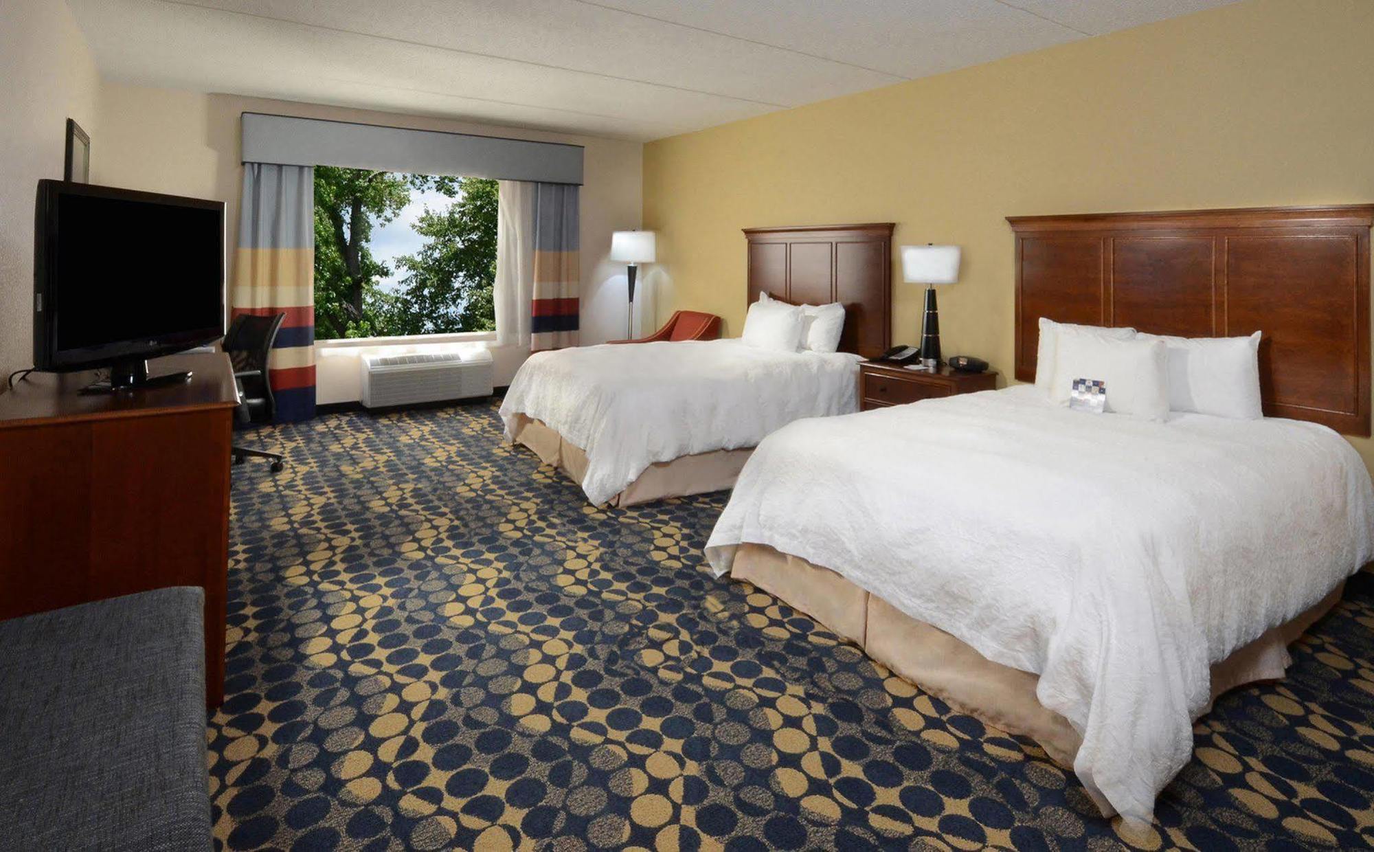 Hampton Inn & Suites Huntersville Exteriér fotografie